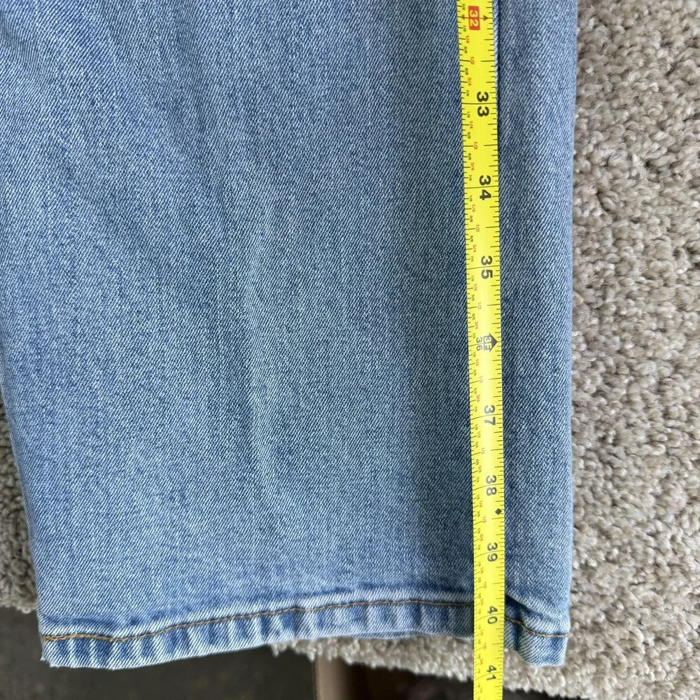 Levis levis 505